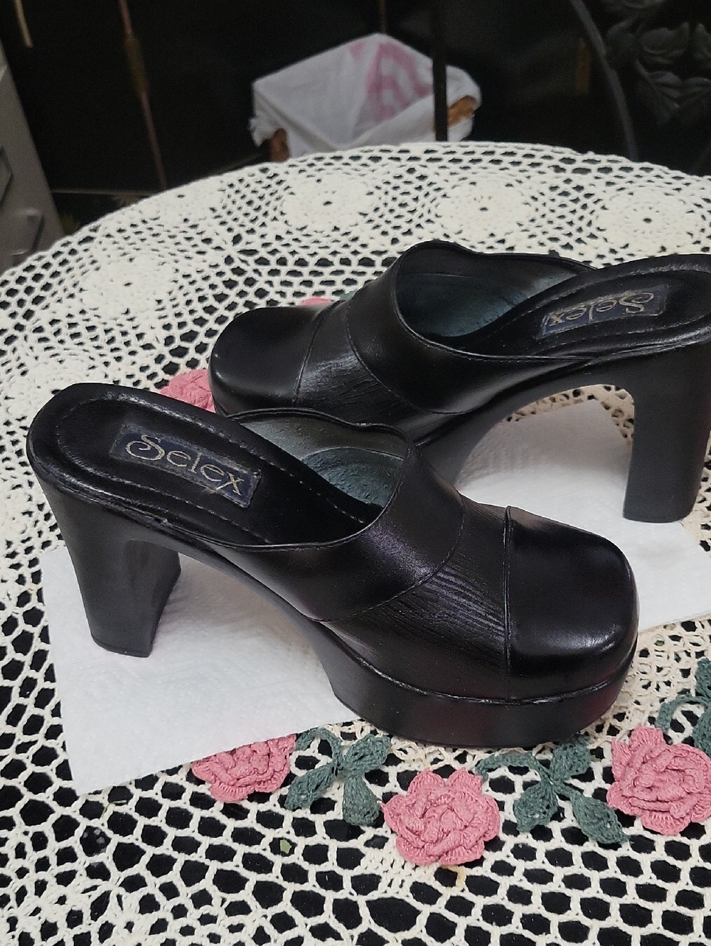 7.5 Black Platform Heels Selex Brand
